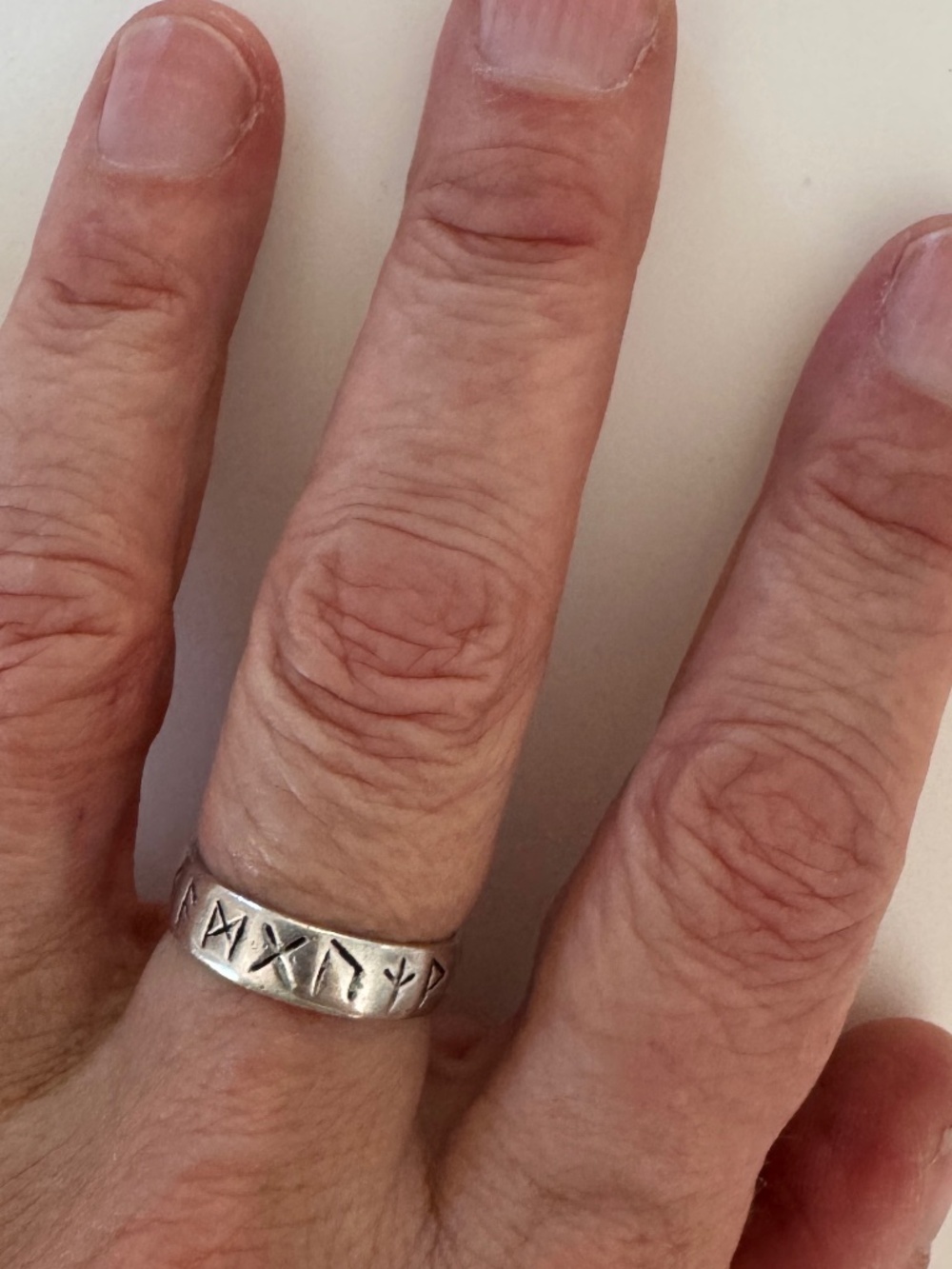 Silver Rune Ring - Picture 4 of 9